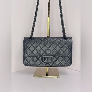 Chanel Aged Calfskin Quilted 2.55 Reissue 225 Flap So Black